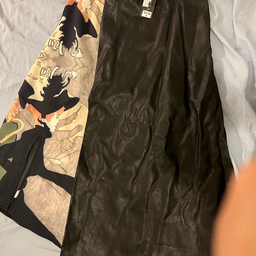 Gracia brand new mixed media skirt
